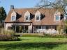 Knappe rustieke villa, gebouwd in 1989, op een perceel van 1,5 hectare. Deze villa is gesitueerd in 