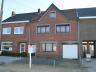 OP TE FRISSEN TUSSENWONING MET TUIN.    Oppervlakte perceel : 346 m² of 3 are 46 centiare.    Bouwja
