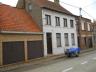Woning met 4 slk , living , keuken , badk , veranda , garage    1000 M2   TEL 0476 48 08 48