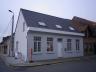 Grondig gerenoveerde woning, deels nieuwbouw. Mooie woning op een hoekperceel in het centrum van Sin