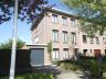 Instapklare en standingvolle HOB, ideaal als praktijk- of kangoeroewoning. Zuidtuin, 2 garages en op