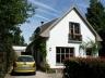 Deze woning is uitzonderlijk gelegen in prachtig beschermd natuurgebied.    De woonst bevind zich op