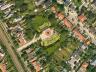 Ruime woning met 4 tpt 5 slaapkamers, dressing en 2 badkamers, ondergronds zeer ruime kelders en 2 g