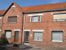 CHARMANTE GEZINSWONING MET 3 SLAAPKAMERS, TUIN EN GARAGE!    Aan de stadsrand van Genk vinden we de 