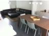 Prachtig Duplex Appartement te Izegem.  Appartement omvat: - inkom met vestiaire en apart toilet - g