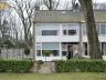 Vernieuwde woning op 683mÂ² te Essen-Heikant.Deze gezellige woning omvat 4 slaapkamers, mooie keuken
