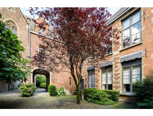 Huis te koop in Antwerpen € 2.500.000 (F0PMI) - Makelaarskantoor De