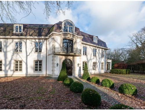 Huis te koop in Brasschaat € 1.985.000 (IRJZO) - Brussels I Sotheby's